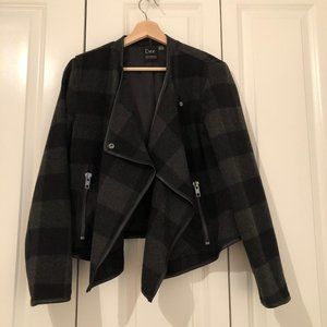 Dex Outerwear Plaid Jacket Size M
